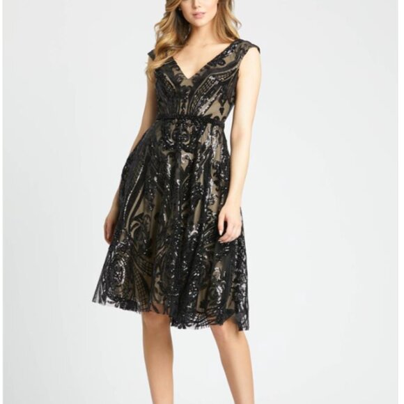 MAC DUGGAL 67514 SEQUINED BLACK/NUDE MIDI LACE DRESS sz 6 - Picture 2 of 5